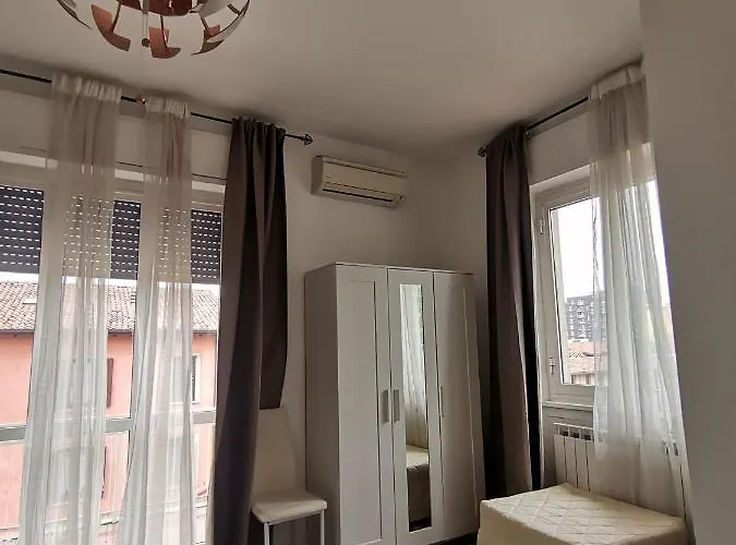 Malpensata 招待所 *